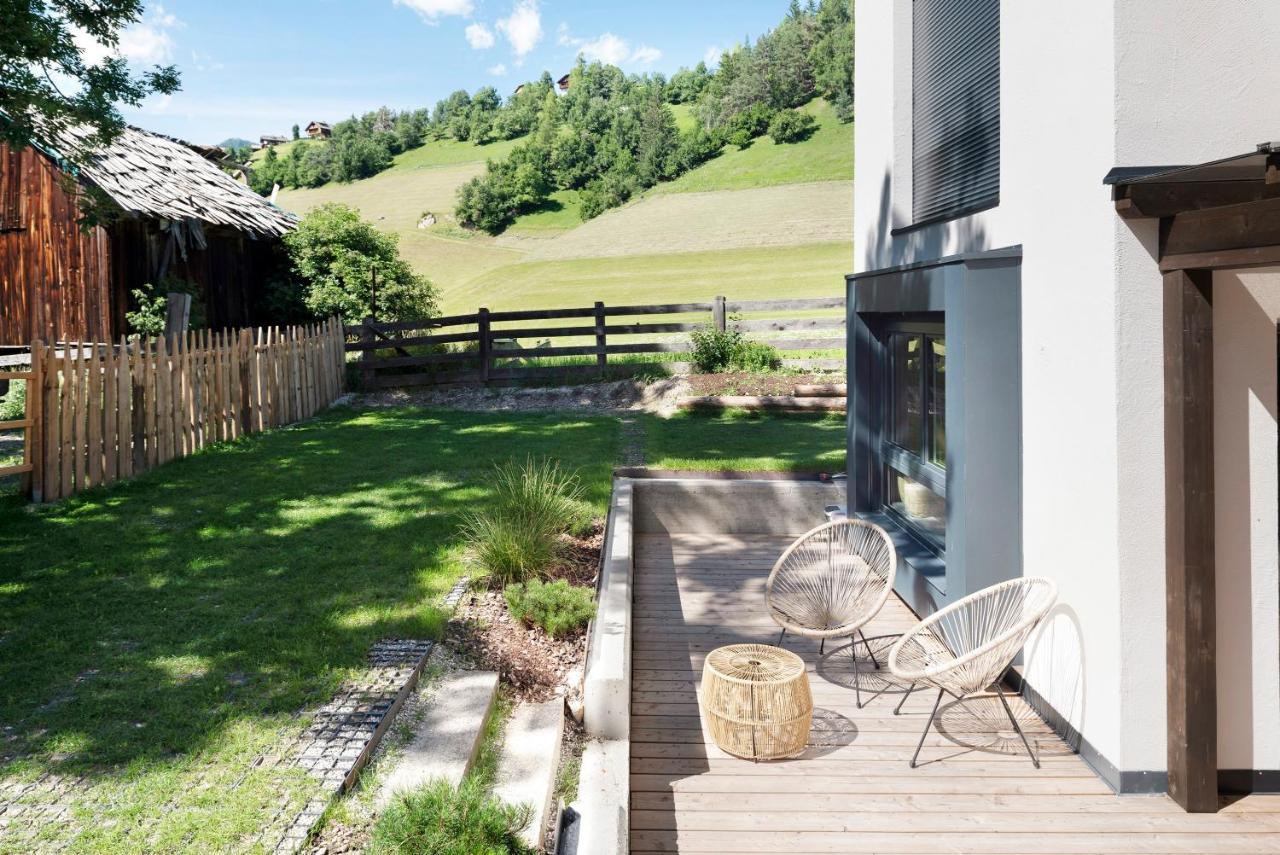 Apartments Armeri Black Dolomites San Vigilio Di Marebbe Exterior photo